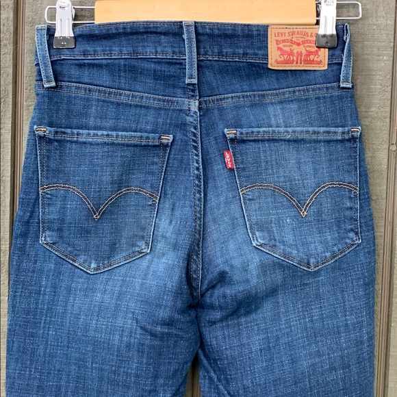 721 High Rise Skinny - Picture 4 of 5